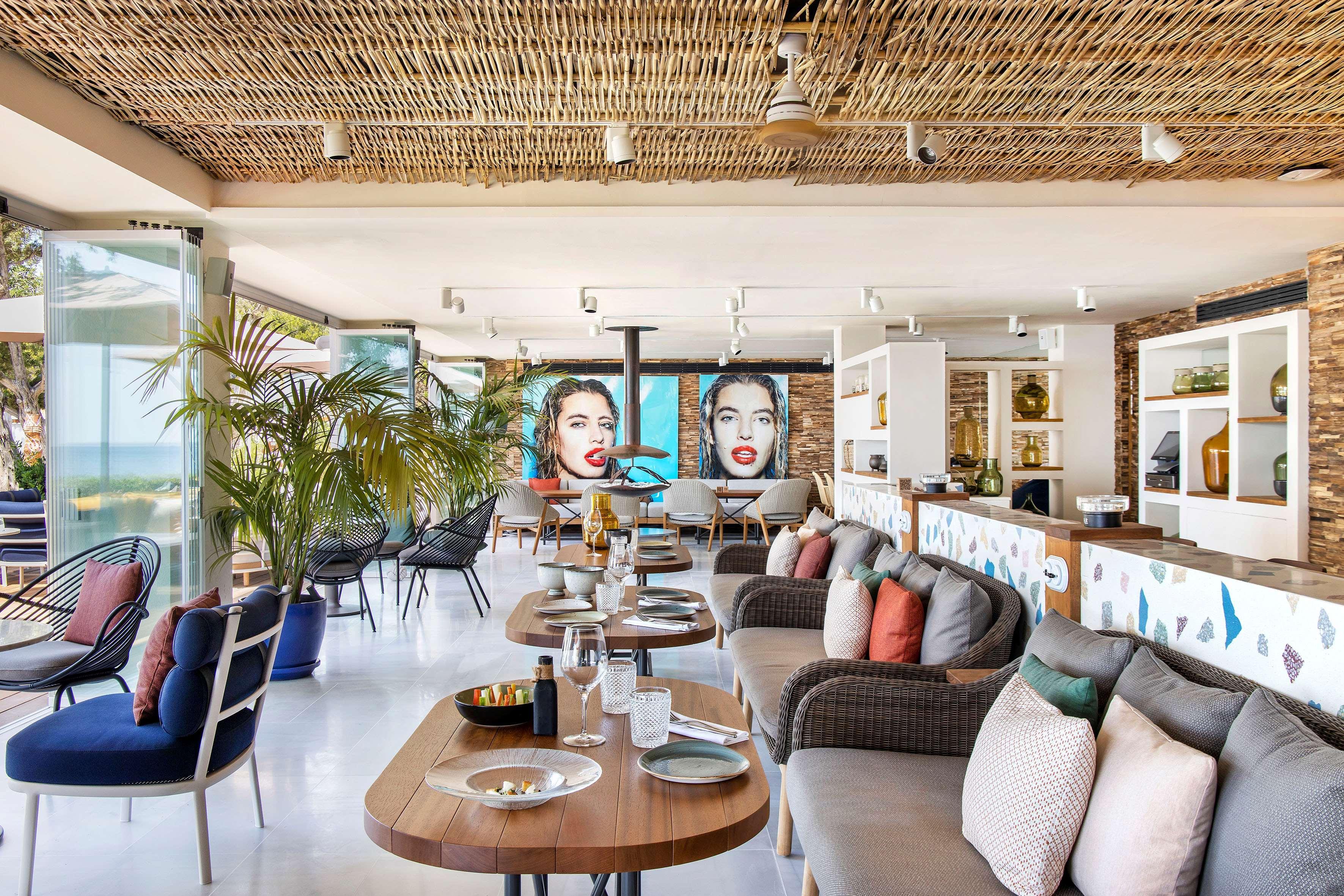 Me Ibiza - The Leading Hotels Of The World Санта-Эулалия-дель-Рио Экстерьер фото