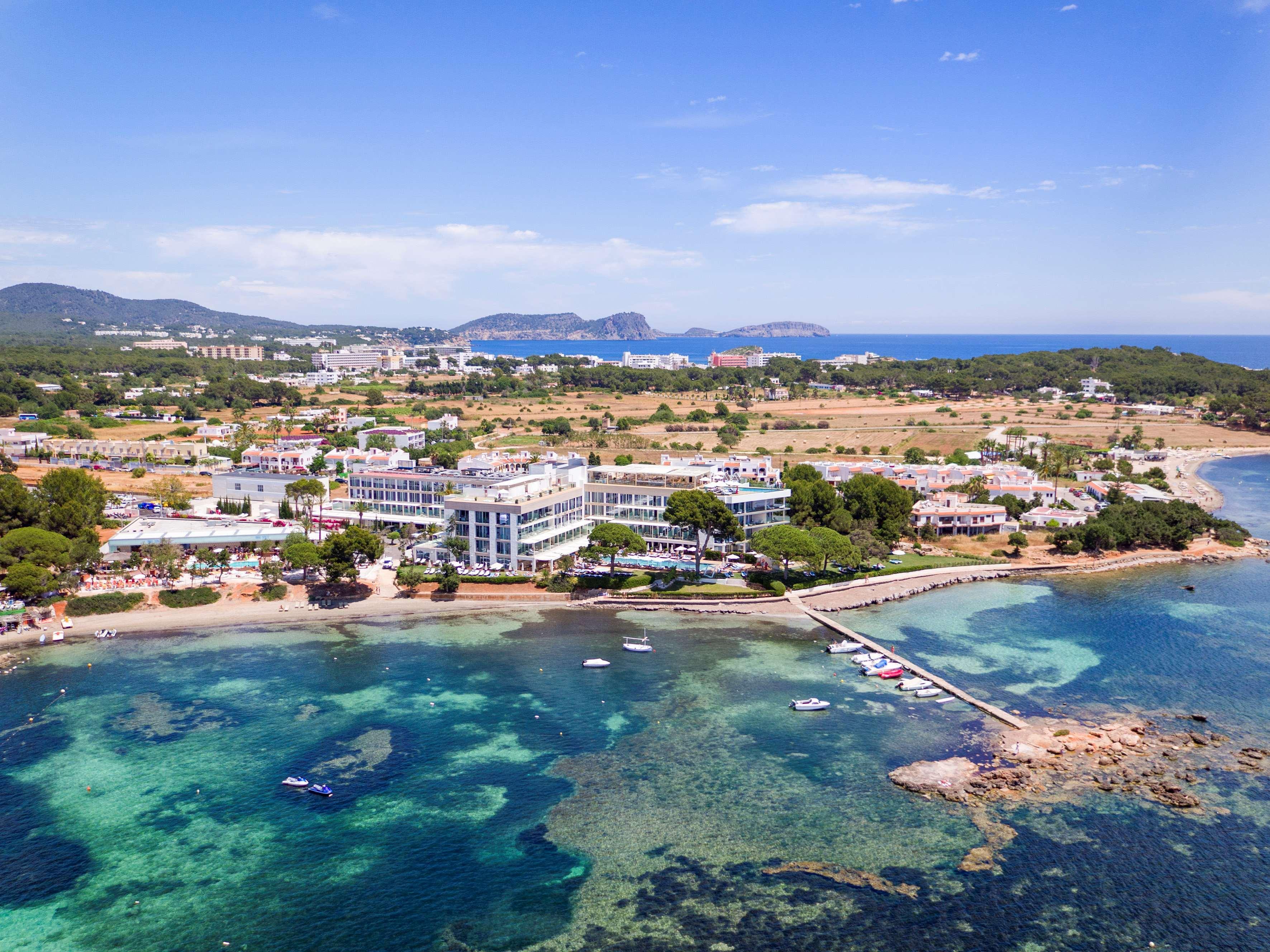 Me Ibiza - The Leading Hotels Of The World Санта-Эулалия-дель-Рио Экстерьер фото