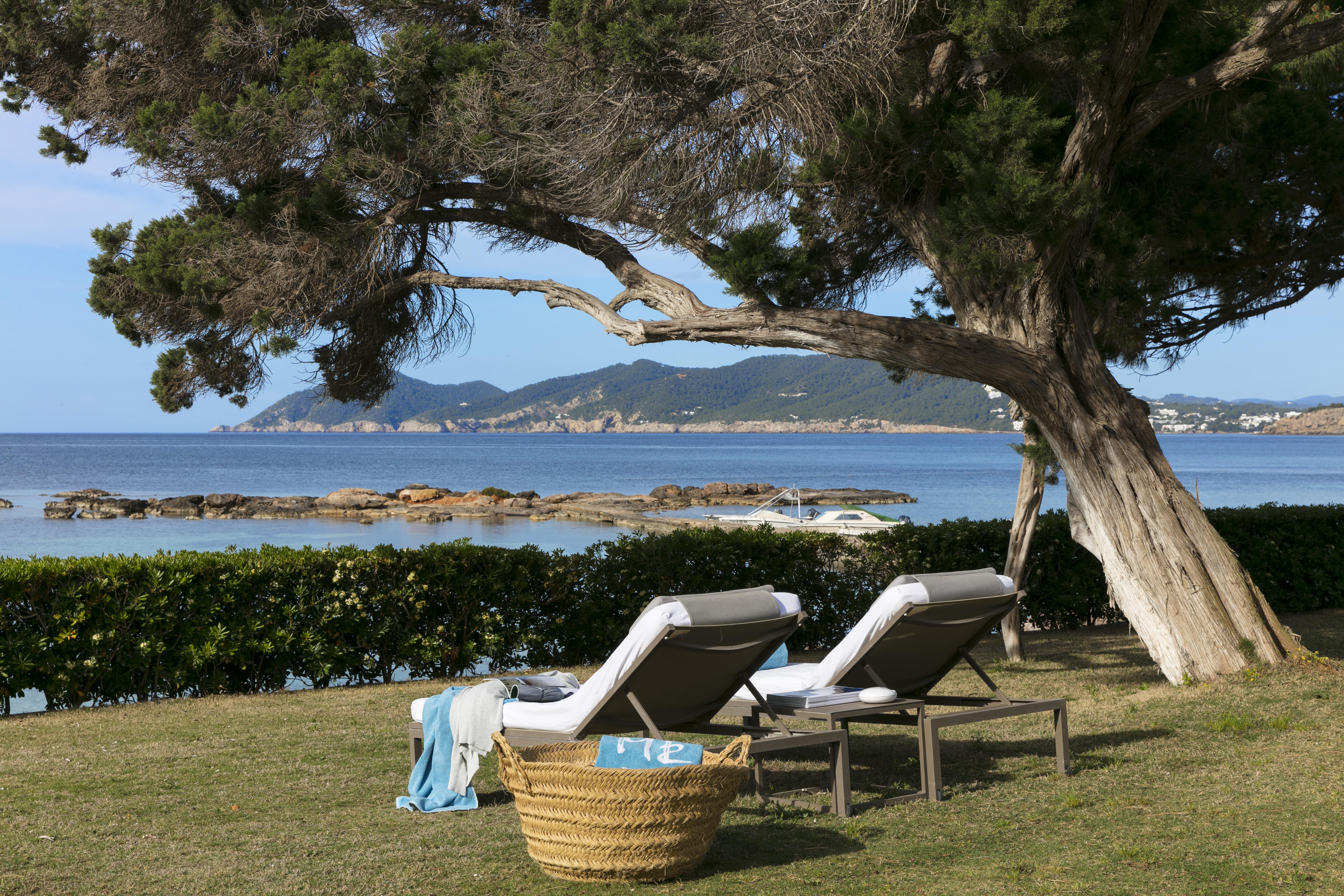 Me Ibiza - The Leading Hotels Of The World Санта-Эулалия-дель-Рио Экстерьер фото
