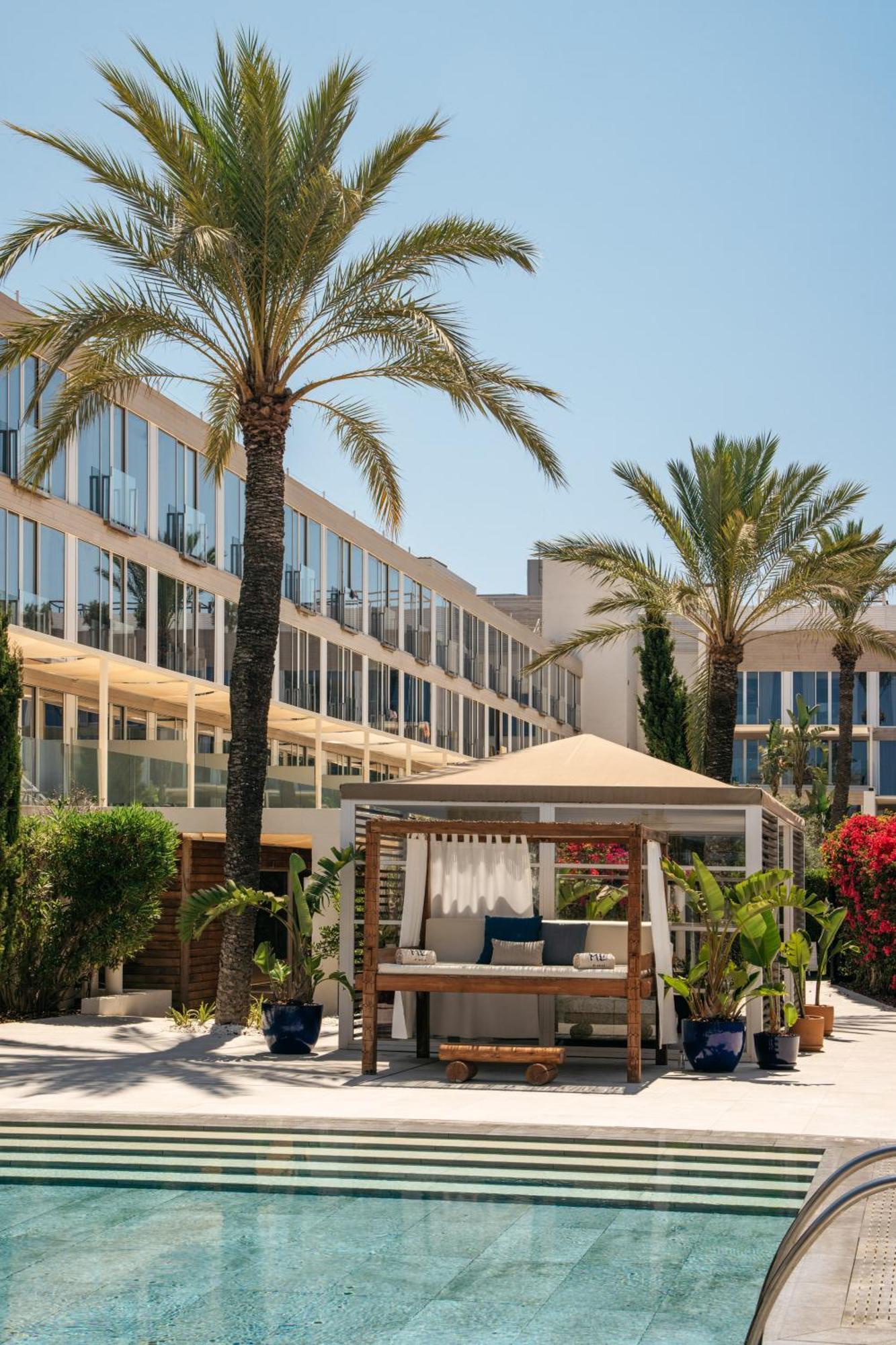 Me Ibiza - The Leading Hotels Of The World Санта-Эулалия-дель-Рио Экстерьер фото